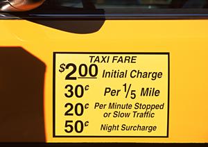 山口県・周南市に位置するトヨタカローラ山口 徳山店の詳細情報と魅力